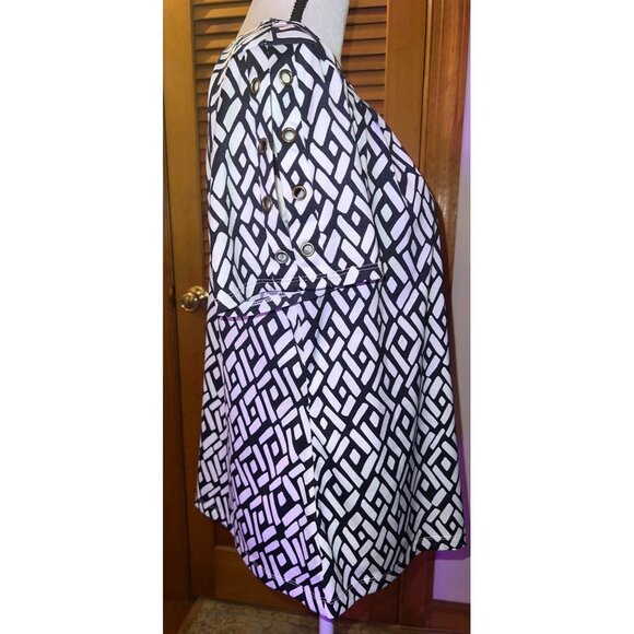 PerSeption Concept Black & White Geometric — Medium - Picture 8 of 10